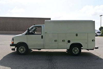 2026 Chevrolet Express 3500 Work Van Cutaway