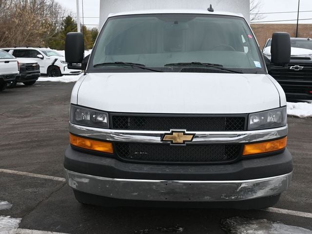 2026 Chevrolet Express 3500 Work Van Cutaway