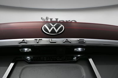 2024 Volkswagen Atlas Cross Sport 2.0T SEL R-Line