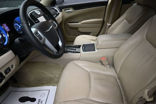 2011 Chrysler 300 Limited