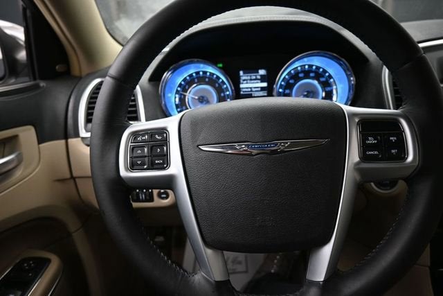 2011 Chrysler 300 Limited