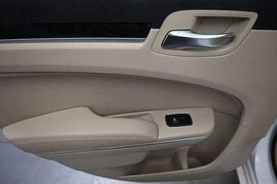 2011 Chrysler 300 Limited