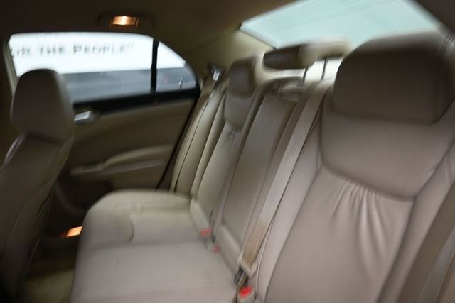 2011 Chrysler 300 Limited