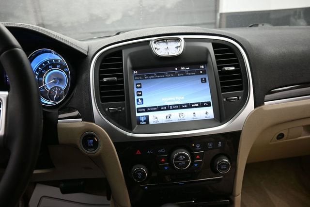 2011 Chrysler 300 Limited