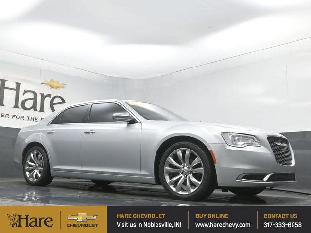 2020 Chrysler 300 Touring