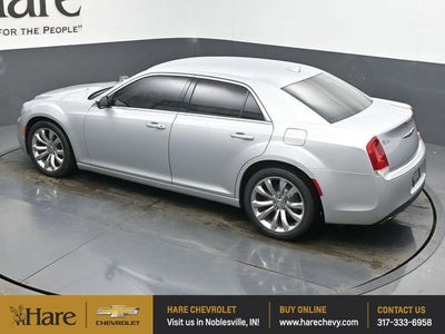 2020 Chrysler 300 Touring