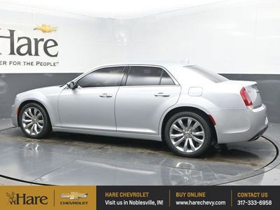 2020 Chrysler 300 Touring