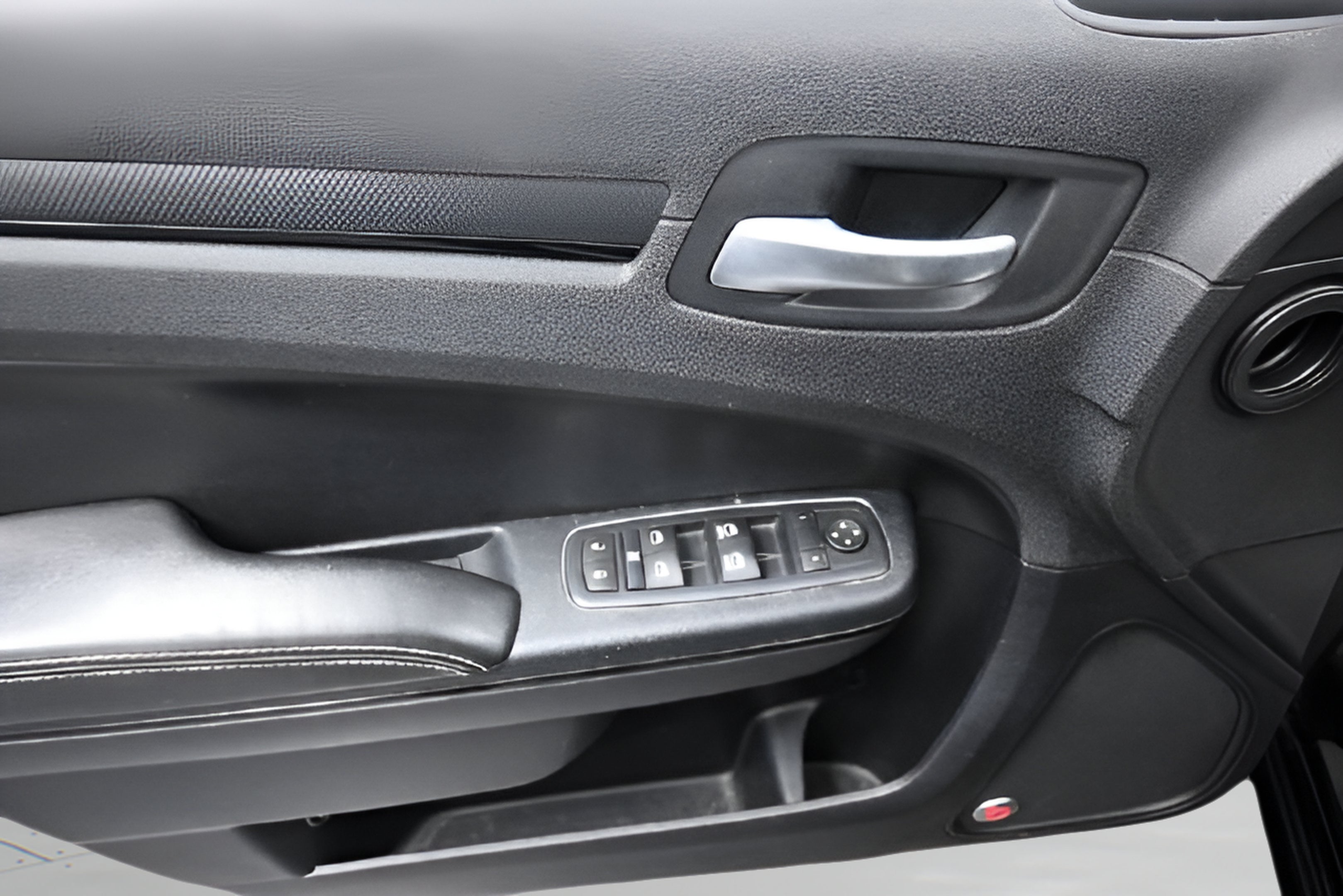 2016 Chrysler 300 S
