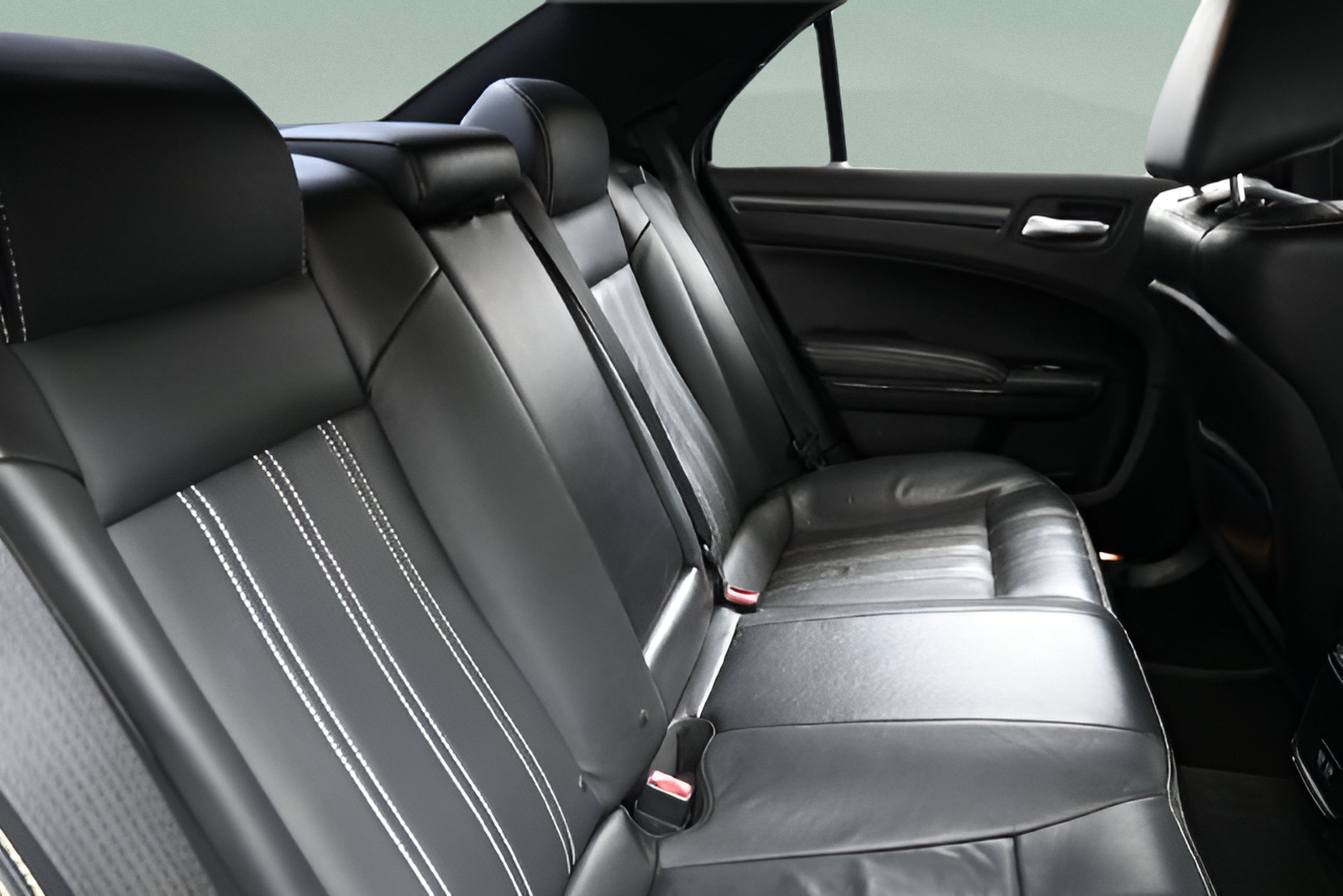 2016 Chrysler 300 S