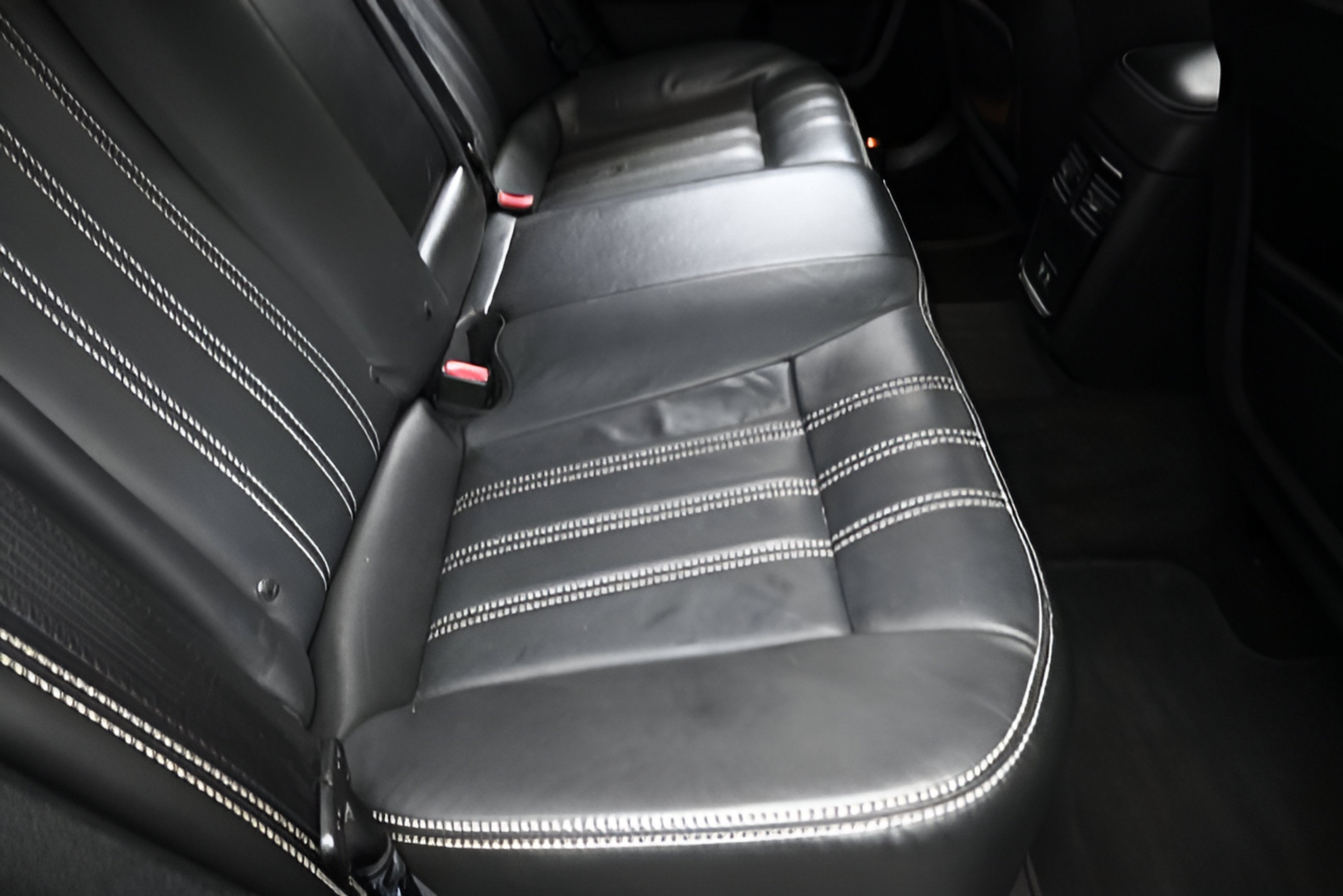 2016 Chrysler 300 S