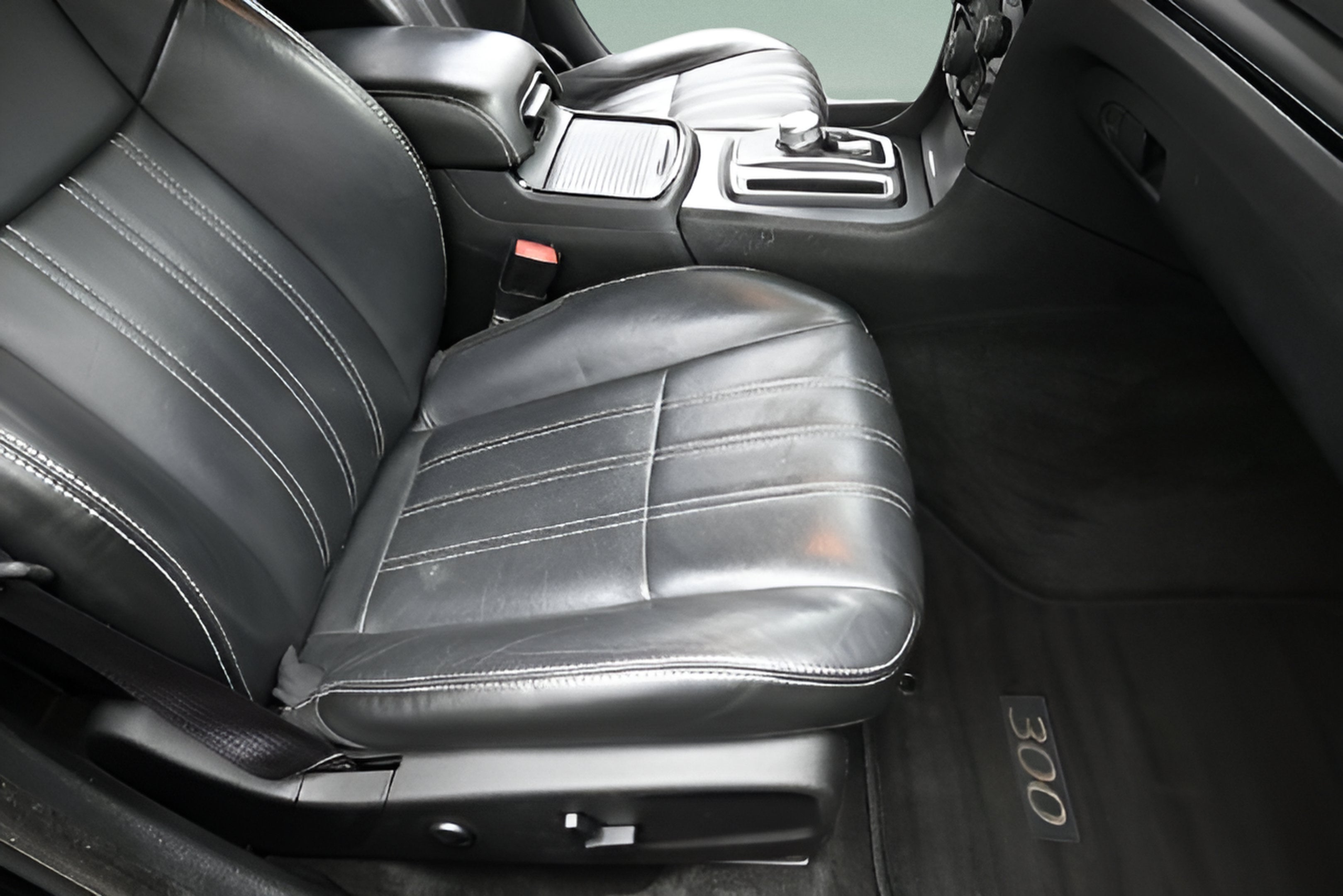 2016 Chrysler 300 S