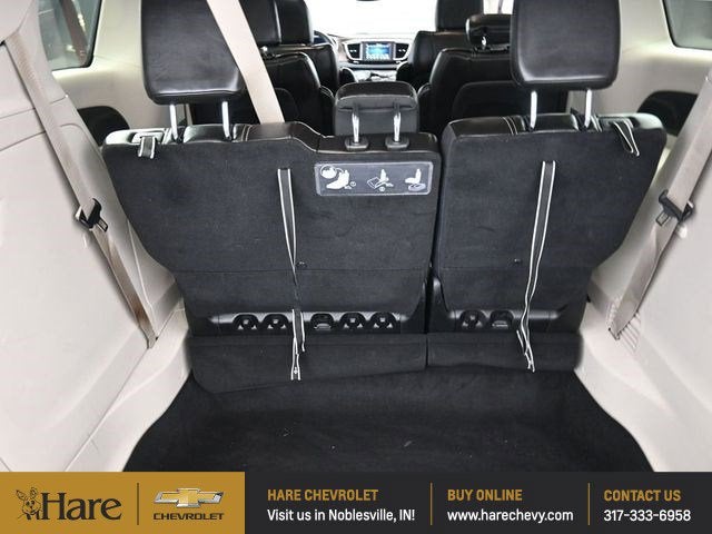 2020 Chrysler Voyager LXI