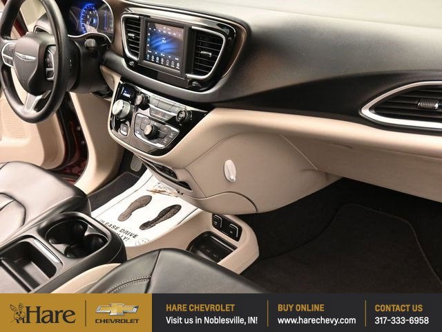 2020 Chrysler Voyager LXI