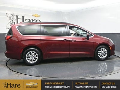 2020 Chrysler Voyager LXI