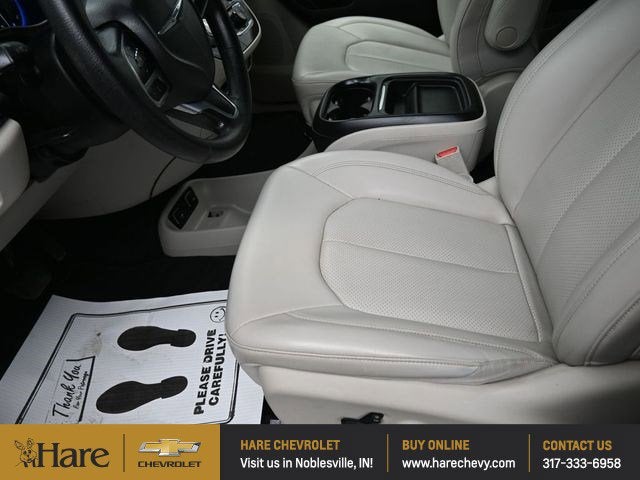 2021 Chrysler Voyager LXI