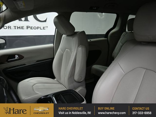 2021 Chrysler Voyager LXI