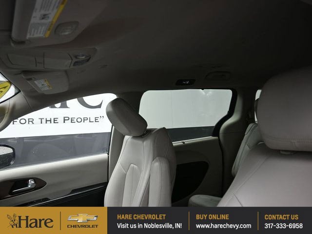 2021 Chrysler Voyager LXI