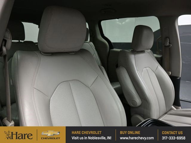 2021 Chrysler Voyager LXI