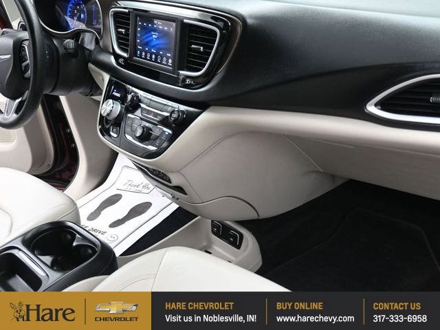 2021 Chrysler Voyager LXI