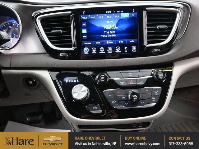 2017 Chrysler Pacifica Touring