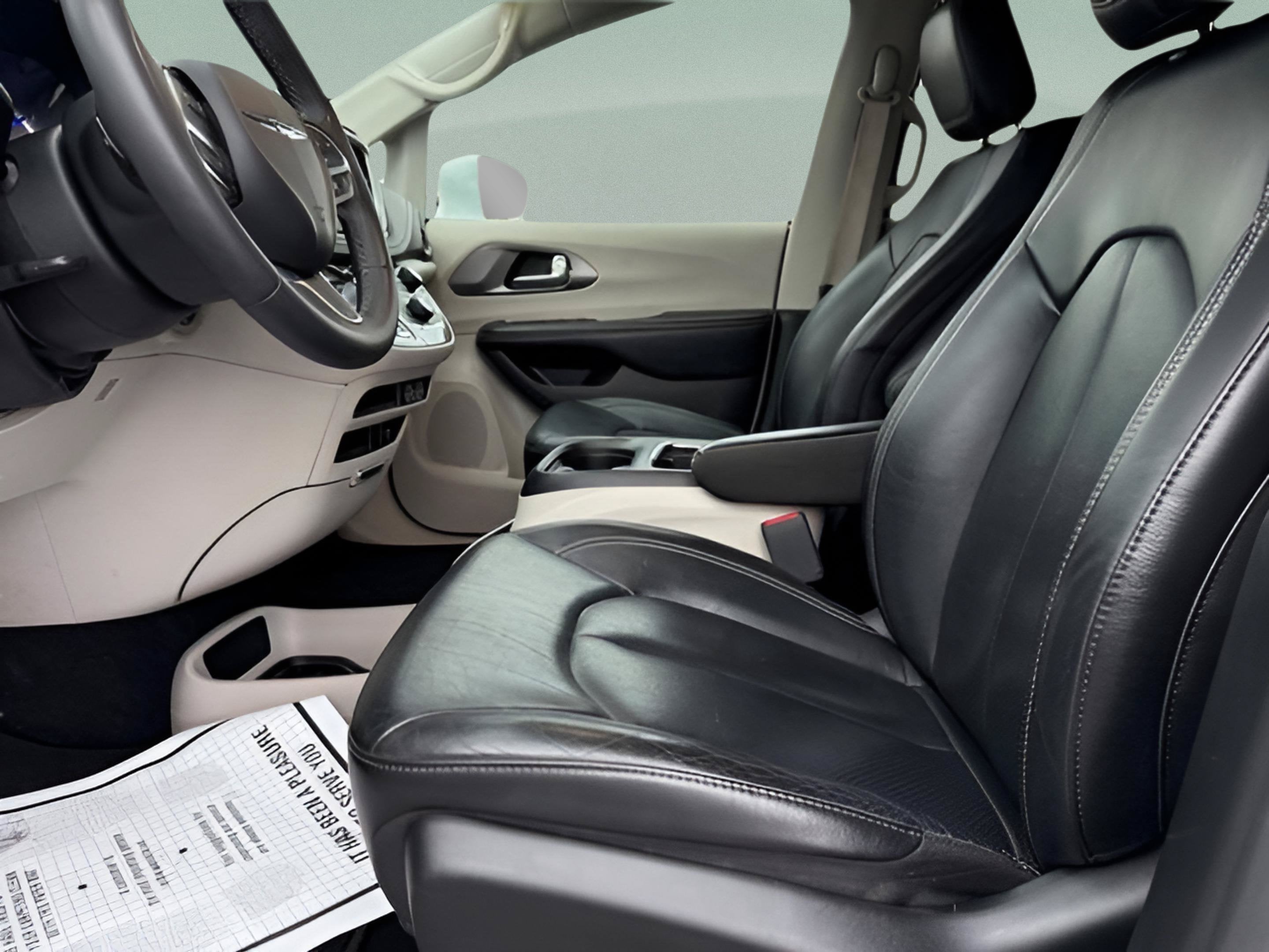 2022 Chrysler Pacifica Hybrid Touring L