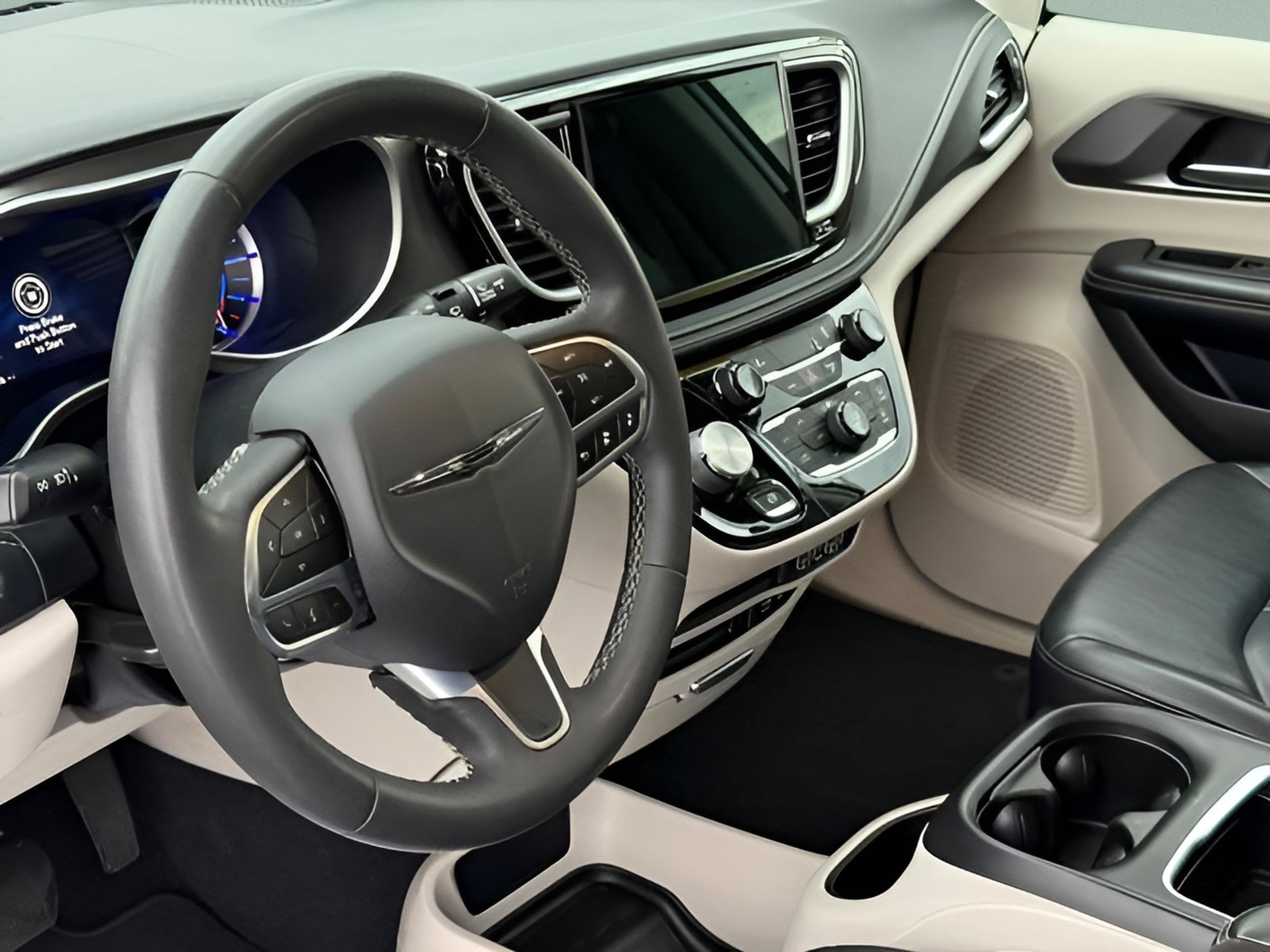 2022 Chrysler Pacifica Hybrid Touring L