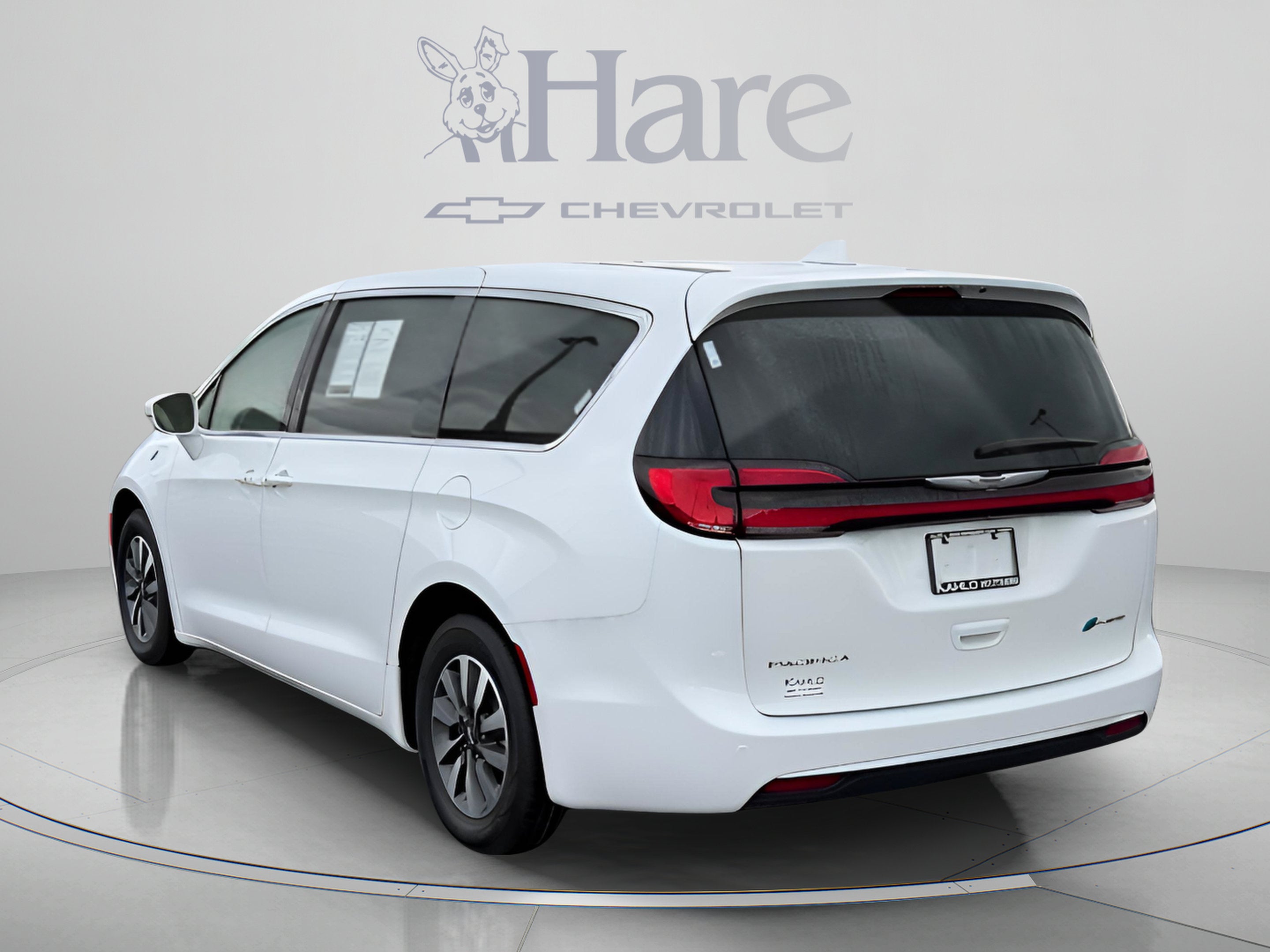 2022 Chrysler Pacifica Hybrid Touring L