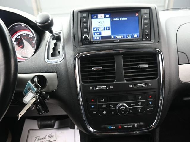 2013 Dodge Grand Caravan R/T