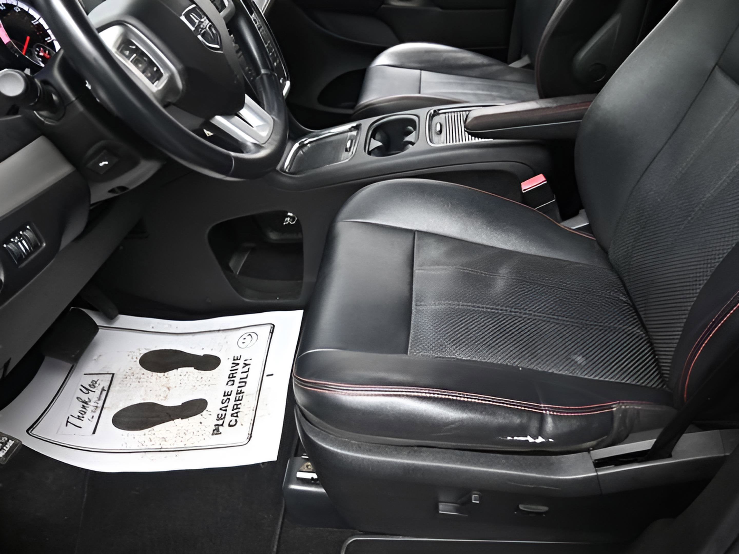 2013 Dodge Grand Caravan R/T