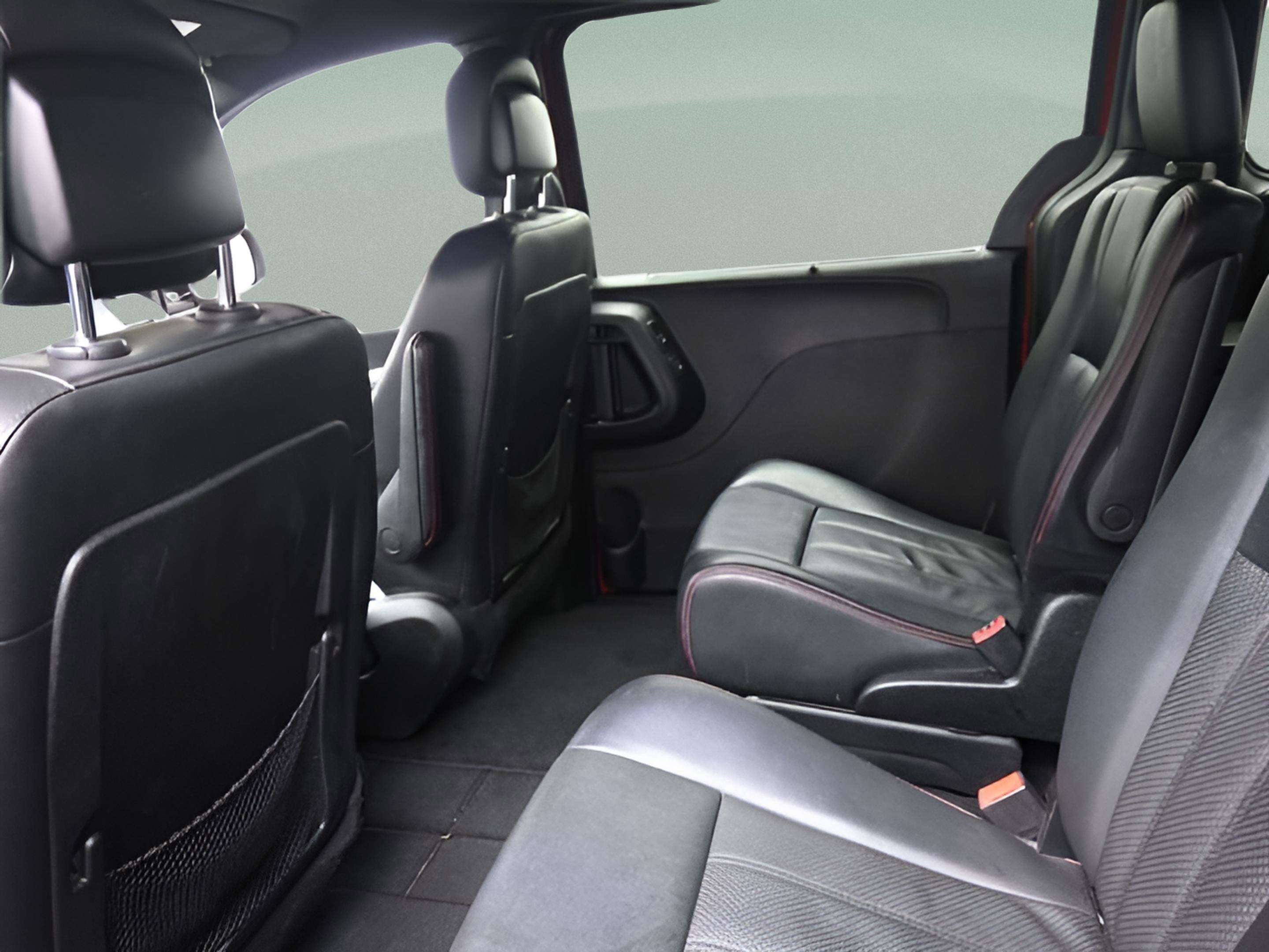 2013 Dodge Grand Caravan R/T