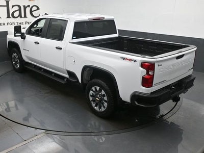 2026 Chevrolet Silverado 2500HD Custom