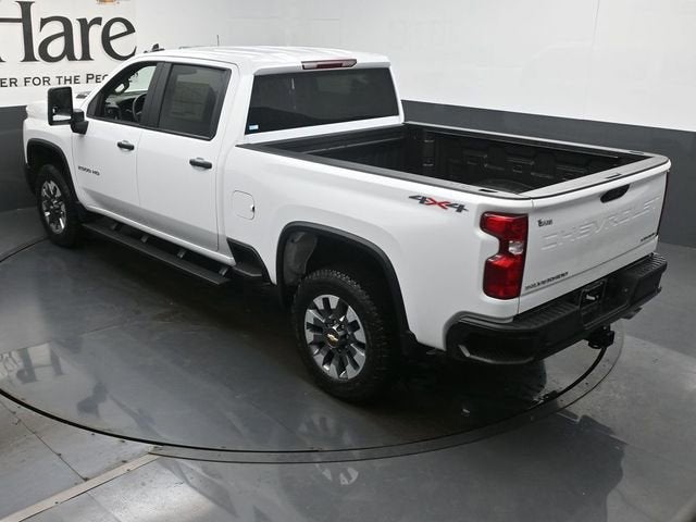 2026 Chevrolet Silverado 2500HD Custom