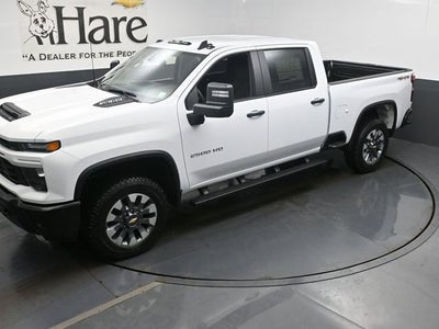 2026 Chevrolet Silverado 2500HD Custom