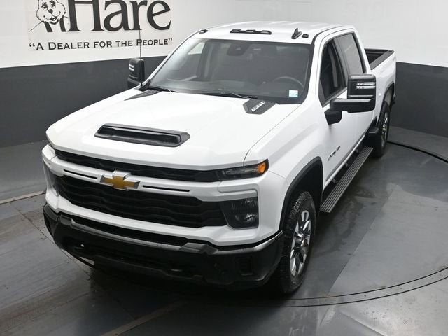 2026 Chevrolet Silverado 2500HD Custom