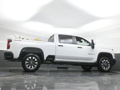 2026 Chevrolet Silverado 2500HD Custom