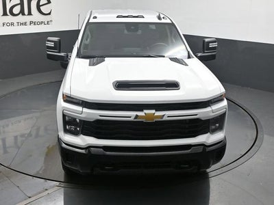 2026 Chevrolet Silverado 2500HD Custom