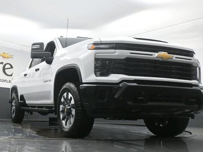 2026 Chevrolet Silverado 2500HD Custom