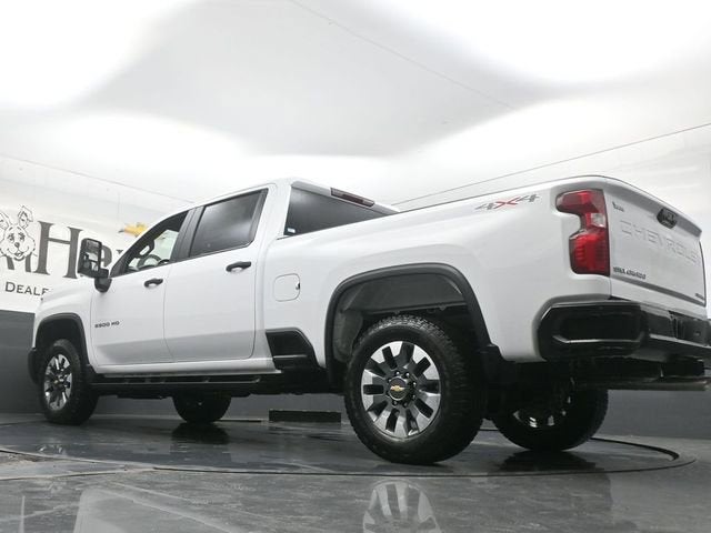 2026 Chevrolet Silverado 2500HD Custom