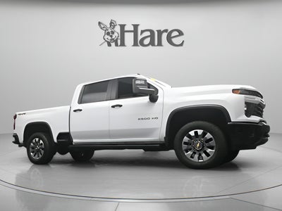 2025 Chevrolet Silverado 2500HD Custom