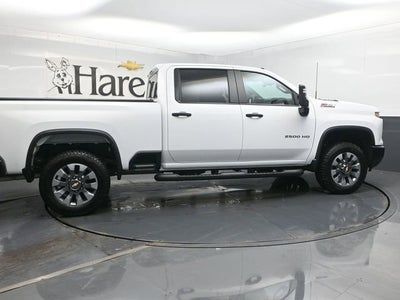 2025 Chevrolet Silverado 2500HD Custom