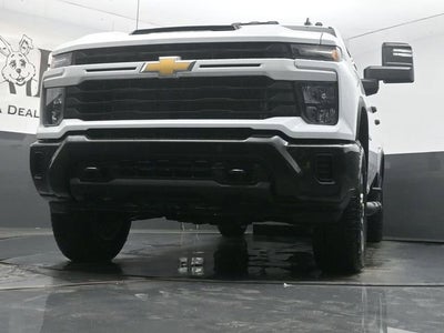 2025 Chevrolet Silverado 2500HD Custom