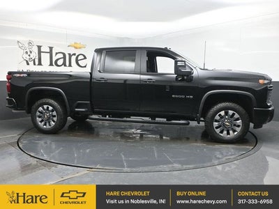 2026 Chevrolet Silverado 2500HD Custom