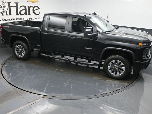 2026 Chevrolet Silverado 2500HD Custom