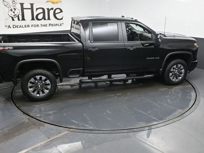 2026 Chevrolet Silverado 2500HD Custom
