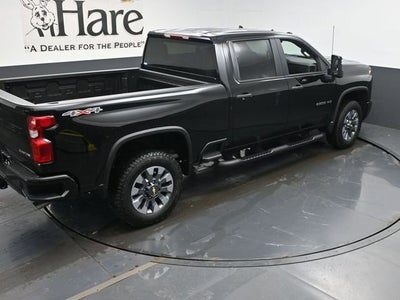 2026 Chevrolet Silverado 2500HD Custom