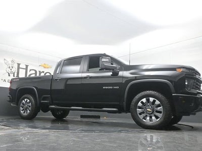 2026 Chevrolet Silverado 2500HD Custom