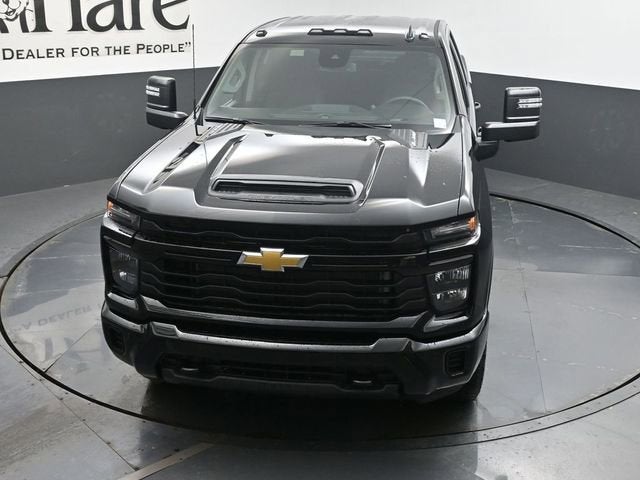 2026 Chevrolet Silverado 2500HD Custom