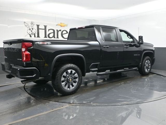 2026 Chevrolet Silverado 2500HD Custom