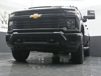 2026 Chevrolet Silverado 2500HD Custom