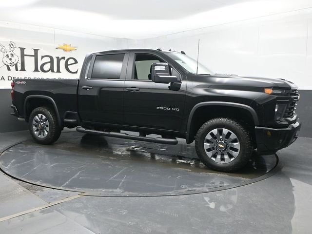 2026 Chevrolet Silverado 2500HD Custom